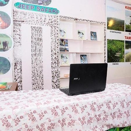 Hill Green Home Stay Теккади Экстерьер фото