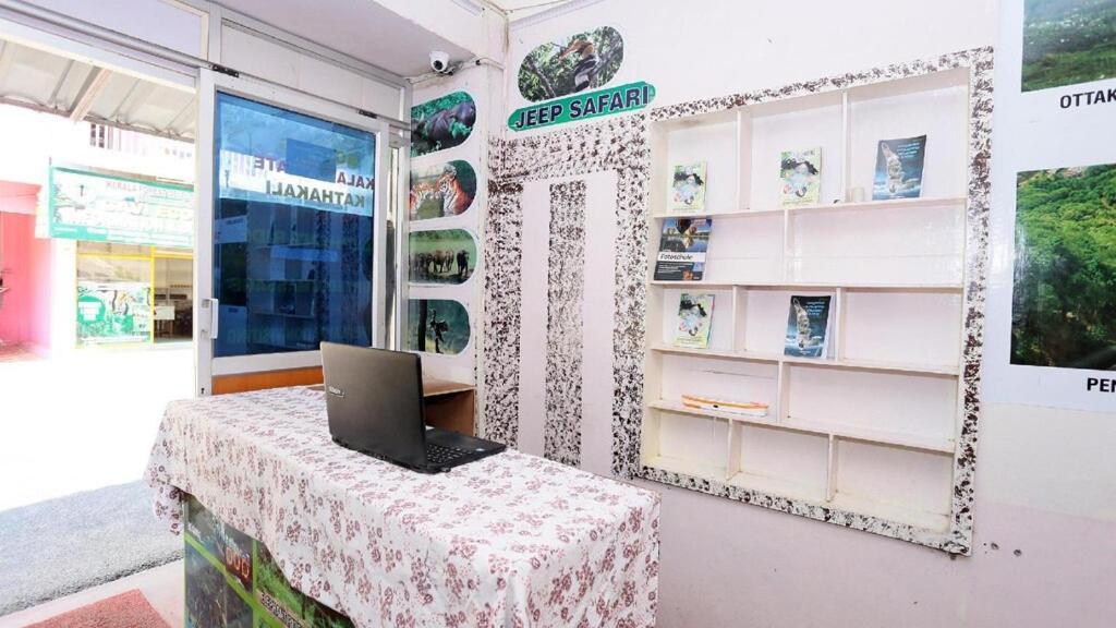 Hill Green Home Stay Теккади Экстерьер фото
