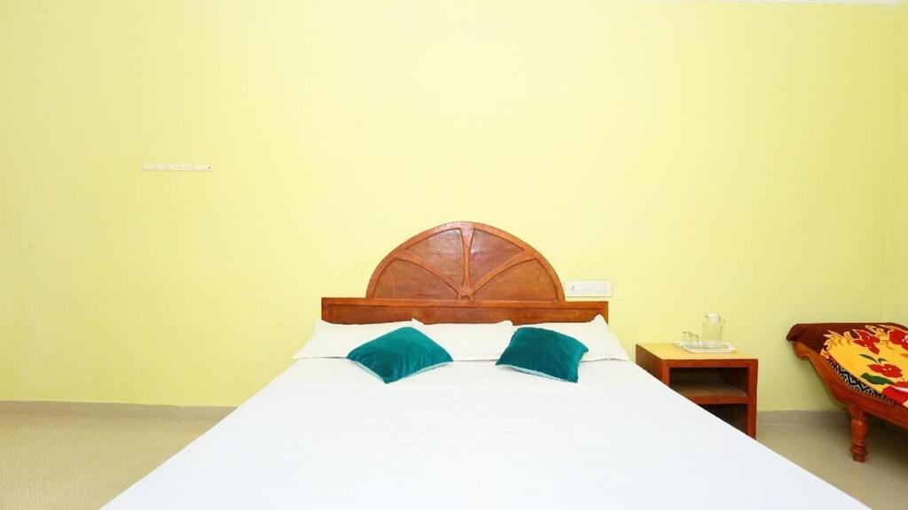 Hill Green Home Stay Теккади Экстерьер фото